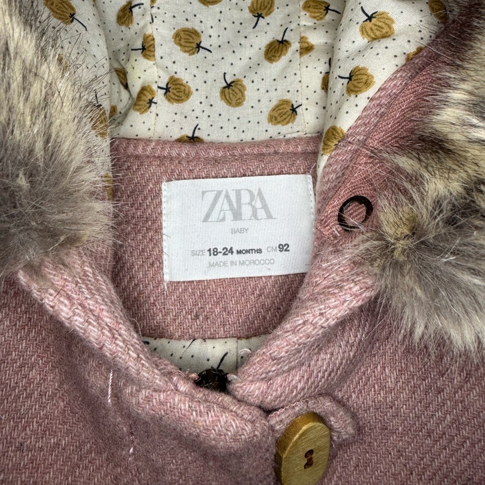 Zara wool coat with fur trim hood - Picture 4 of 7